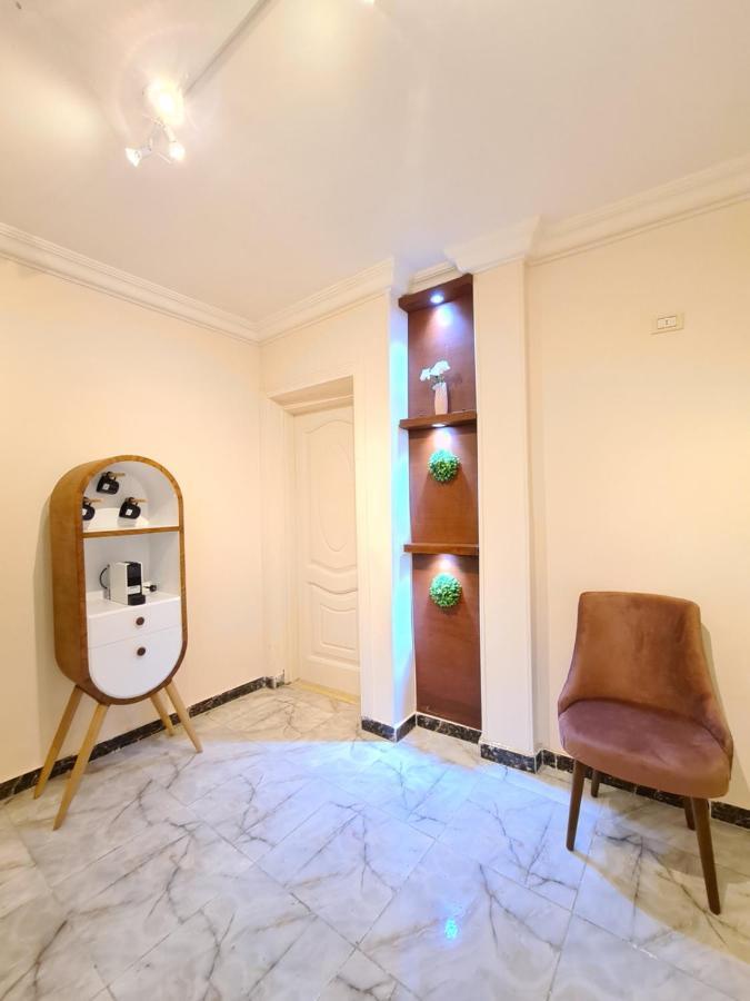 Hyat Suite & Private Rooms
